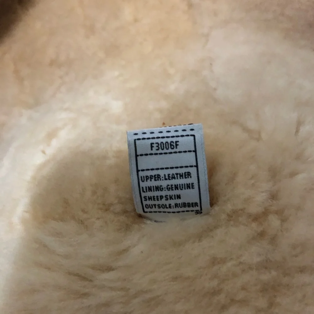 Rare Ugg Sunrise knee length sheepskin ladies boots. Dark brown color.Size US 7 - Picture 5 of 6